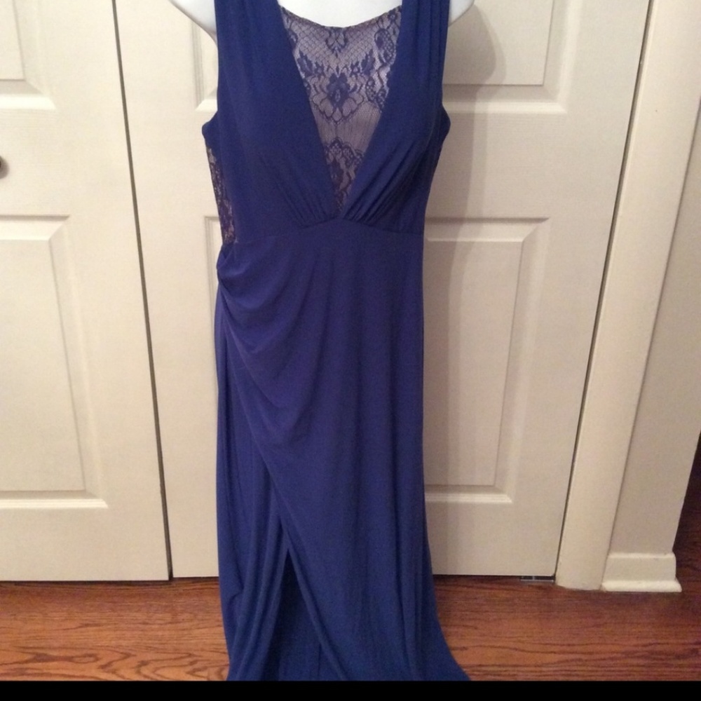 Adrianna Papel gown